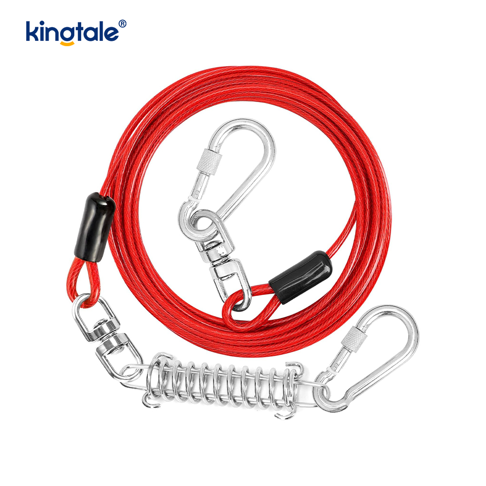 Heijastava jousipäällysteinen muovipäällysteinen koirankoulutushihna koiran sidonnalle